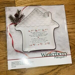 Pfaltzgraff Winterberry Stoneware Sharing Plate 10 inches Holiday Christmas NIB
